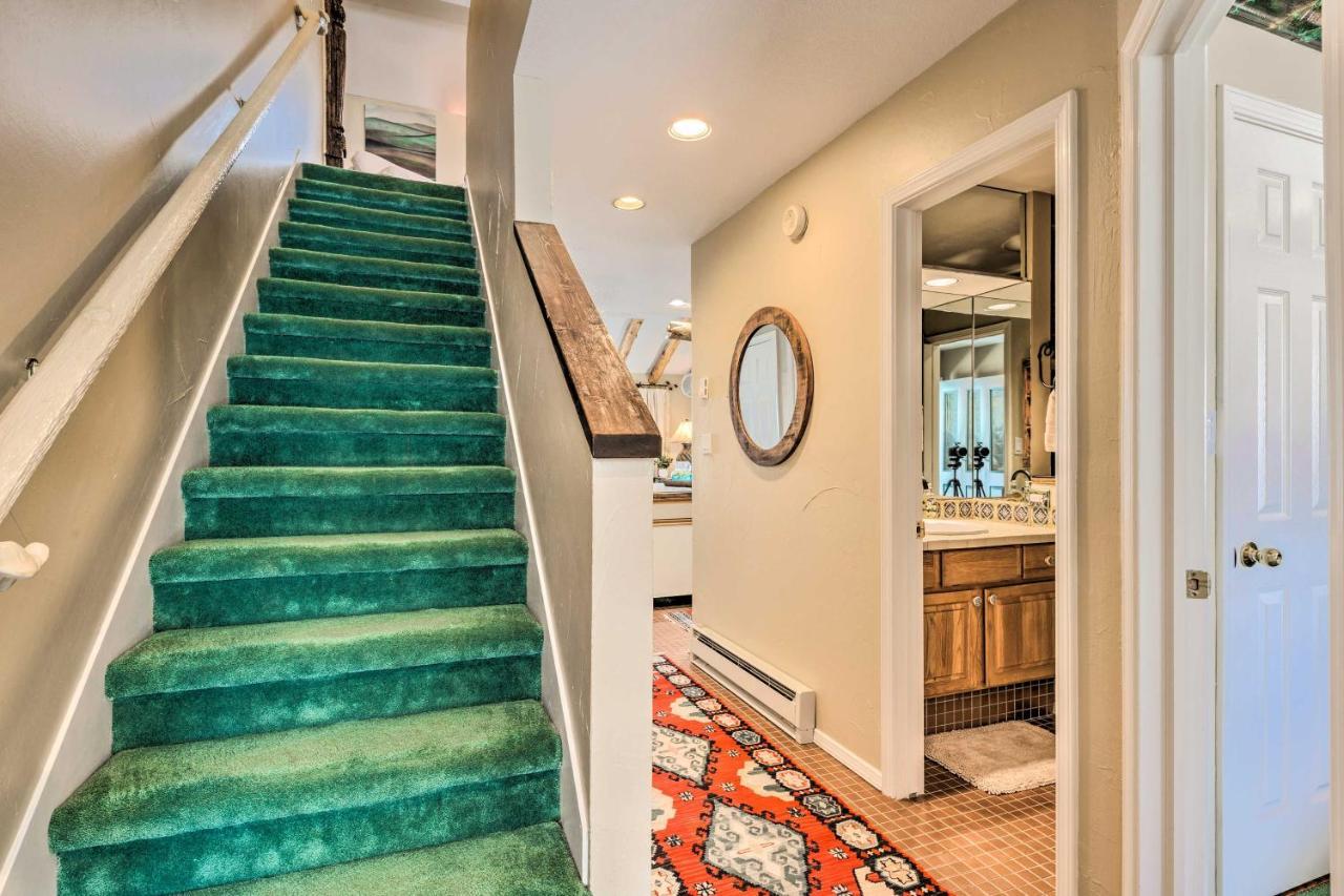 Eclectic Home With Deck 4 Miles To Ski Cloudcroft! Exteriér fotografie